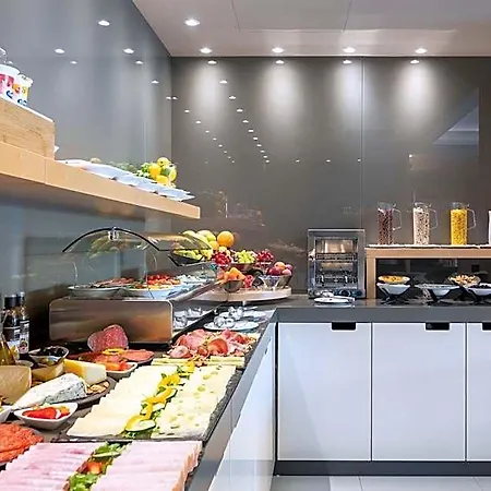 Hotel Flora 4*